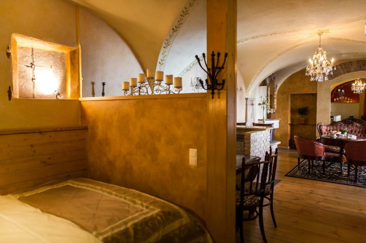 Antique Old Town Studio By Urban Rent Apartment Vilnius Exterior foto