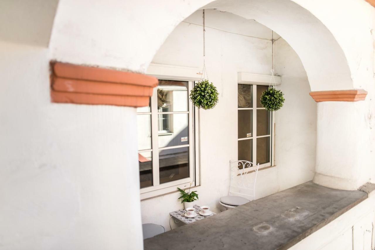 Antique Old Town Studio By Urban Rent Apartment Vilnius Exterior foto